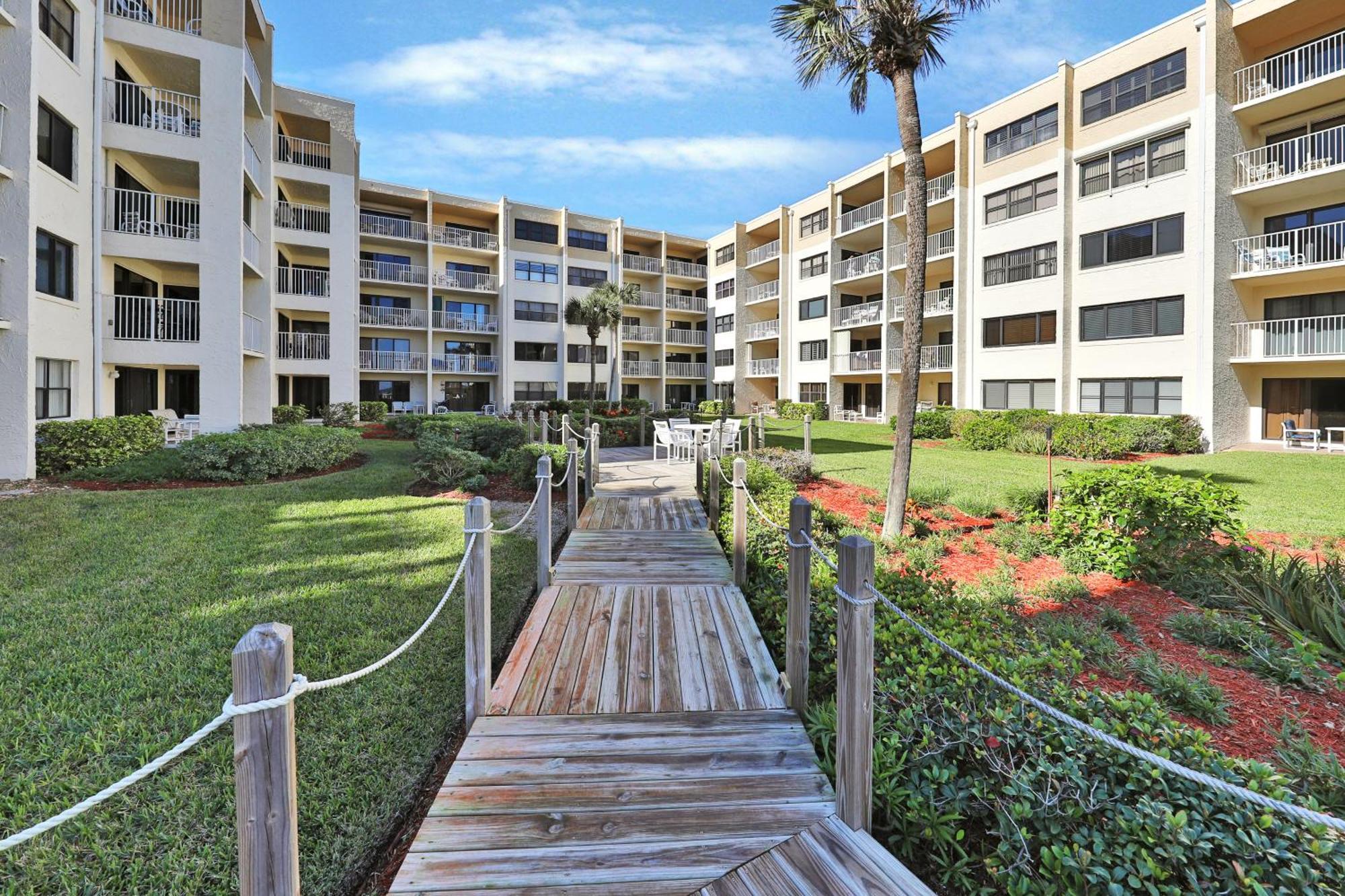 Castle Reef Condos New Smyrna Beach Camera foto